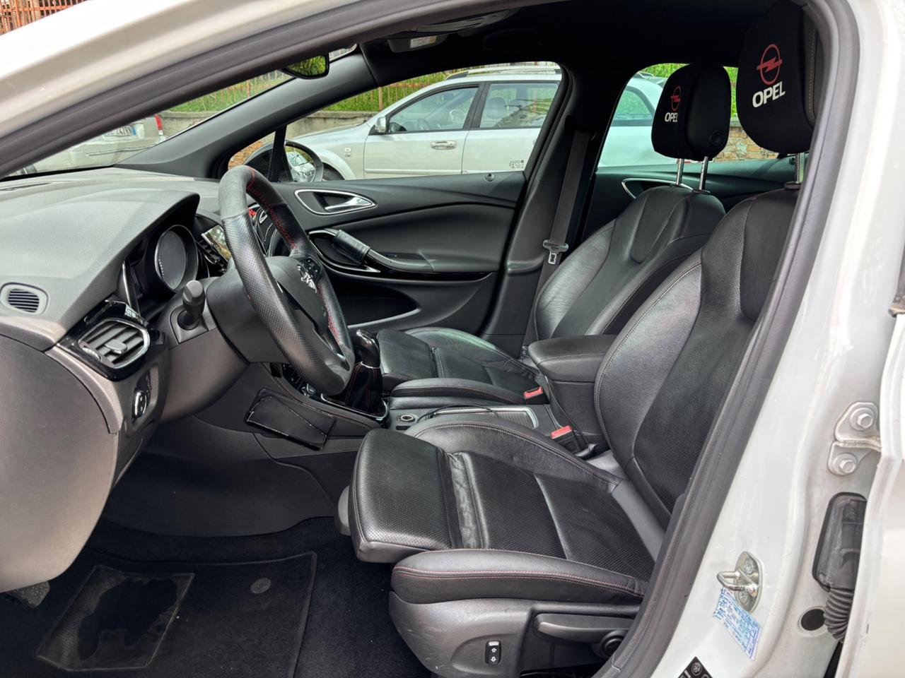 Opel Astra 1.6 BiTurbo 160 CV CDTi Start&Stop 5p. OPC Line