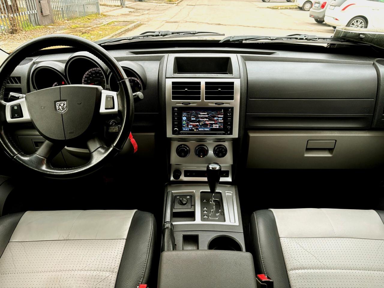 DODGE NITRO 2.8D aut- 155000km-U.PROPR-FULL