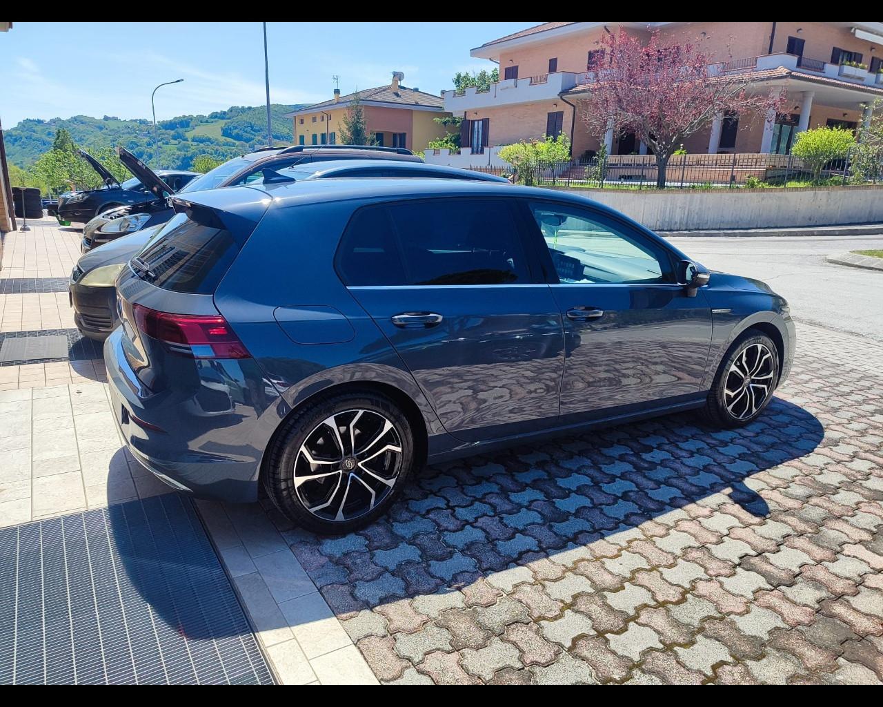 VOLKSWAGEN Golf 2.0 TDI 150 CV DSG 1st Edition Style