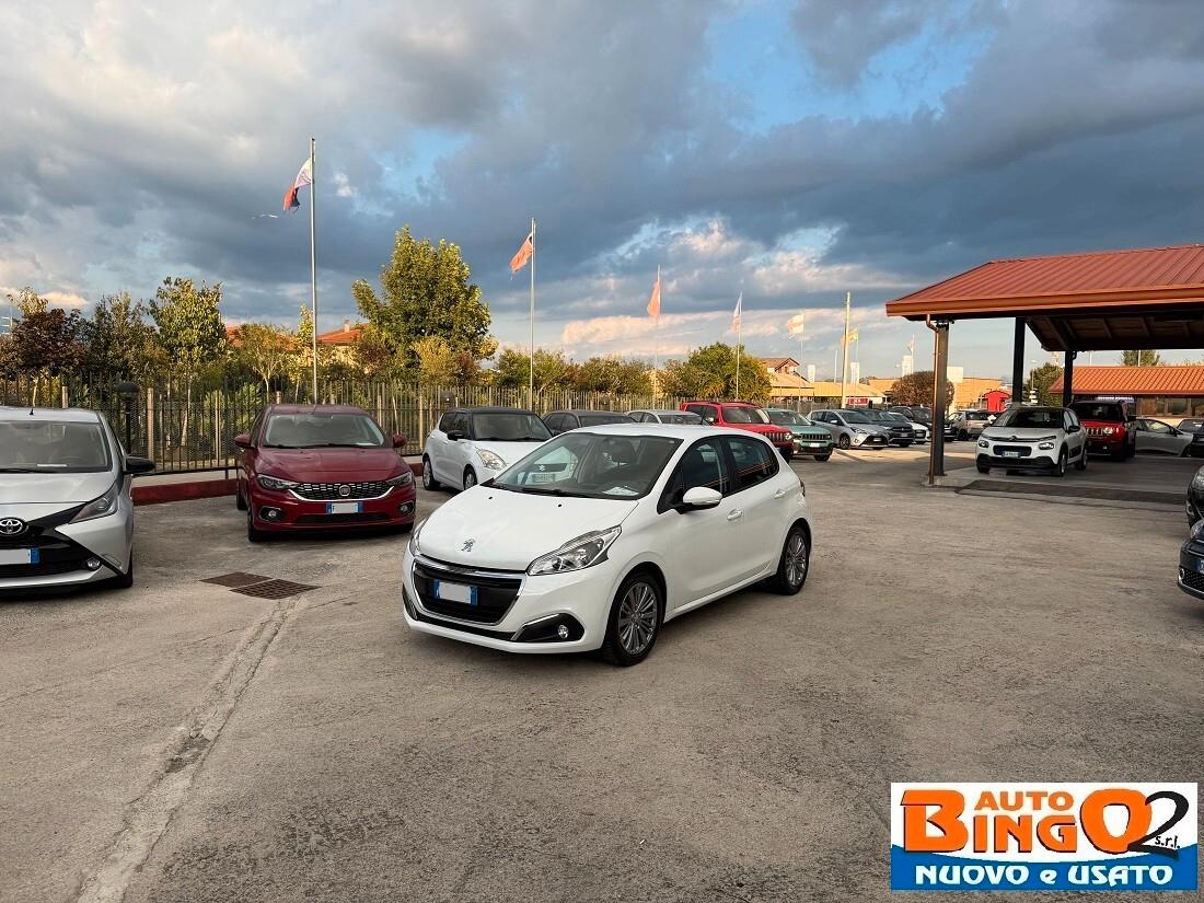 Peugeot 208 BlueHDi 75 5 porte Allure