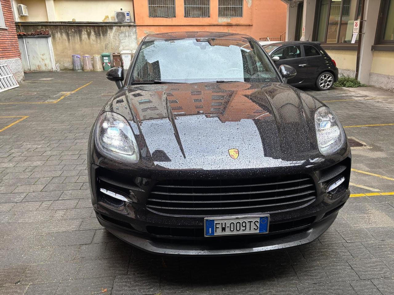 Porsche Macan 2.0 Turbo - Vettura da Vetrina!