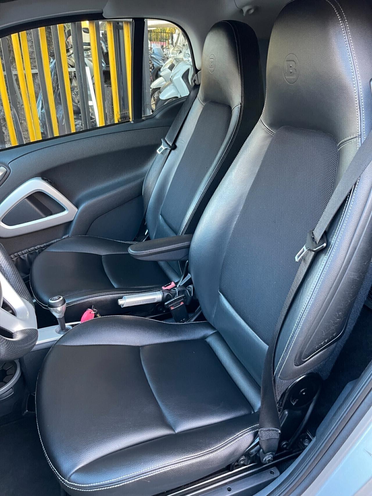 Smart ForTwo 1000 72 kW coupé BRABUS Xclusive