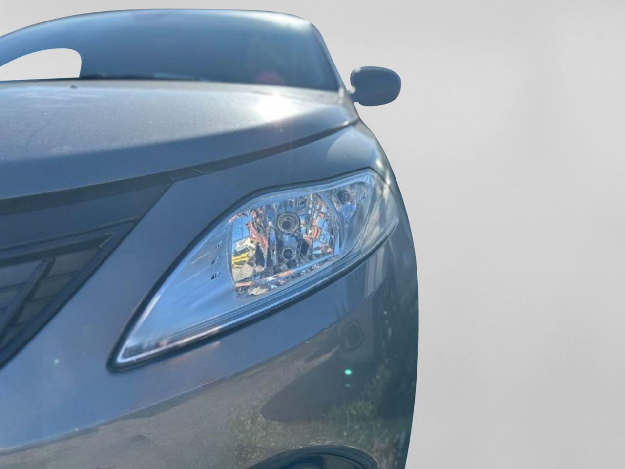 LANCIA Ypsilon III 2021 - Ypsilon 1.0 firefly hybrid Silver s&s 70cv