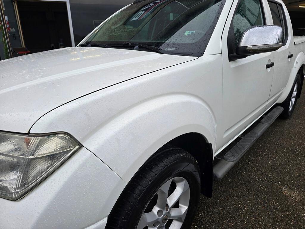 Nissan Navara 2.5 dCi 171 CV "LE"