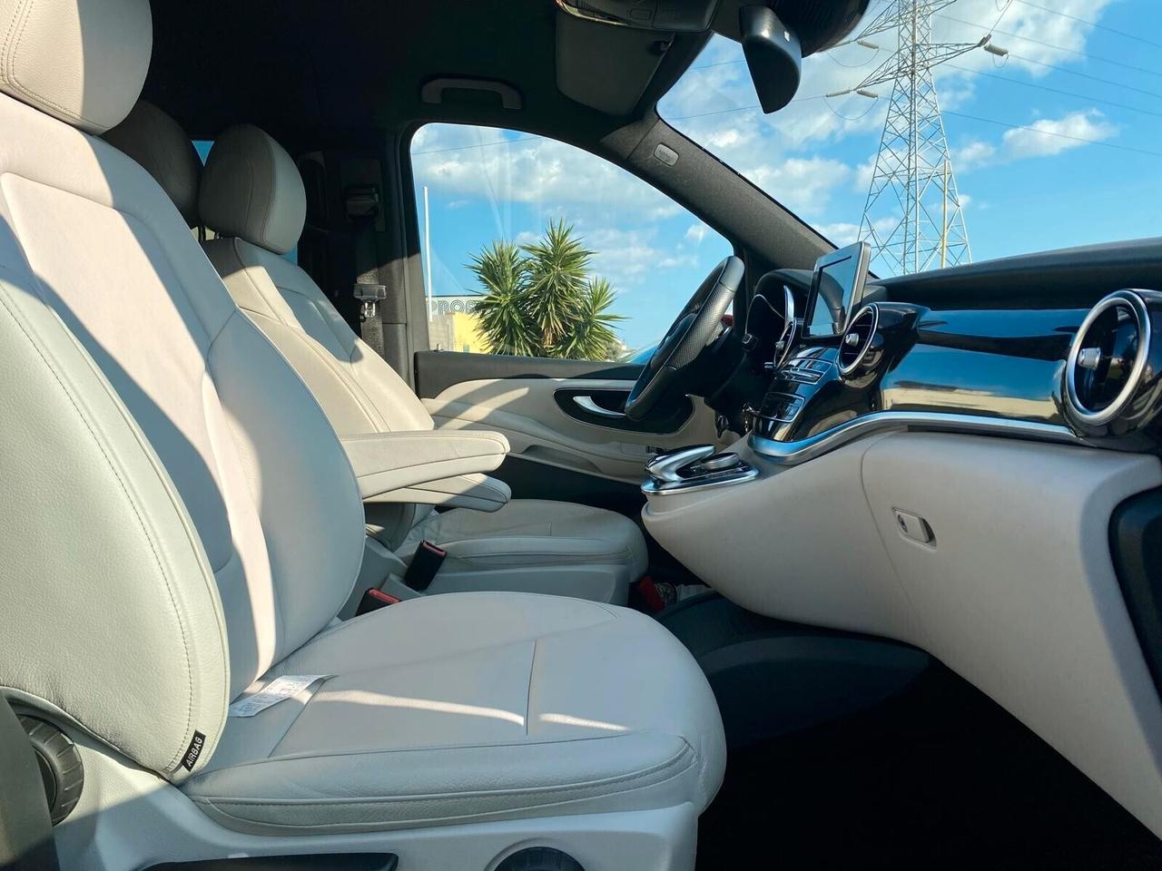 Mercedes V 200 d 136 CV allestimento disabili