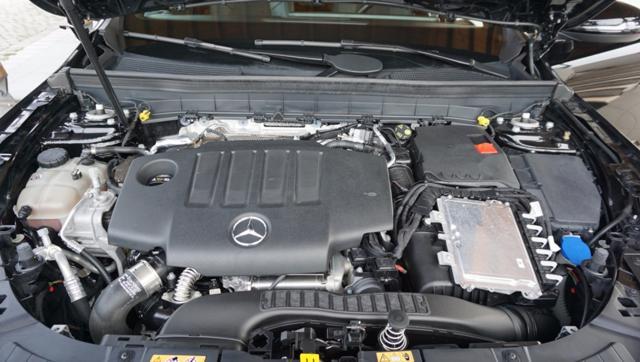 MERCEDES-BENZ GLB 200 d Automatic 4Matic Premium