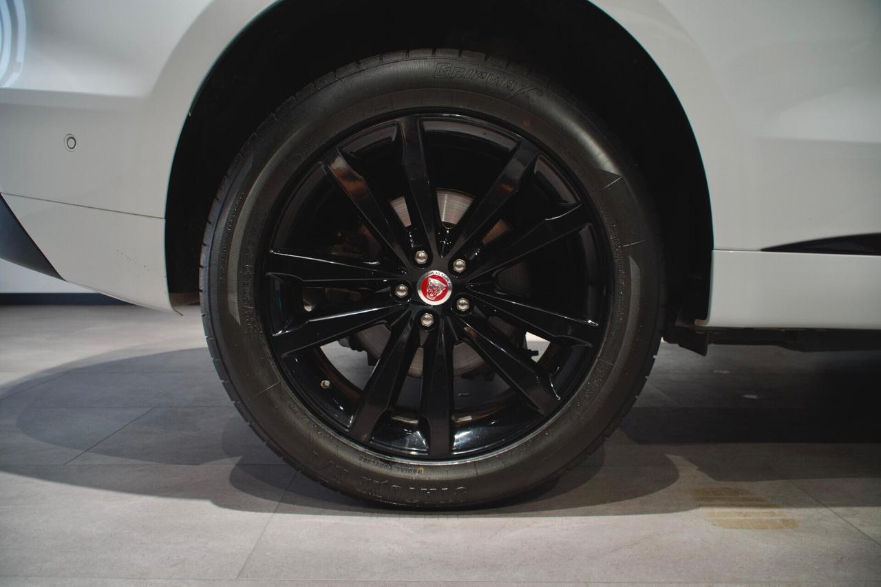 Jaguar F-Pace 2.0 250 CV AWD aut. R-Sport