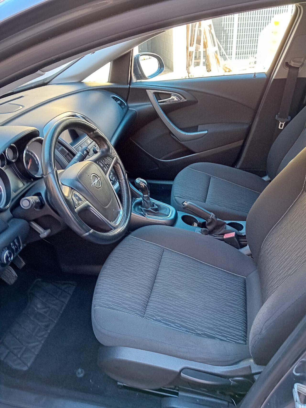 Opel Astra 1.4 Turbo