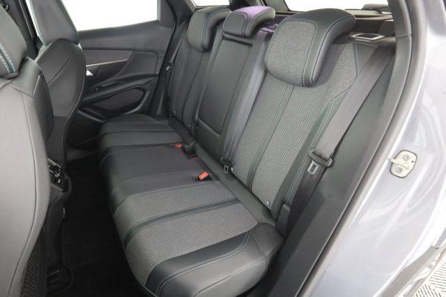 PEUGEOT 3008 3008 BlueHDi 130 S&S EAT8 Allure Pack
