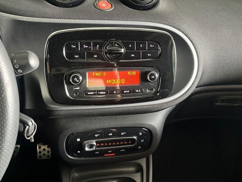 smart fortwo Fortwo 0.9 t Berlin Black Superpassion 90cv twinamic
