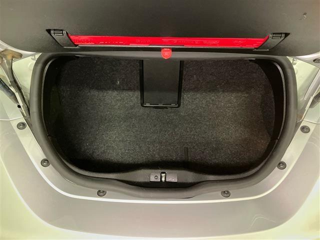 VOLKSWAGEN Maggiolino New Beetle Berlina 1.6 102cv Auto