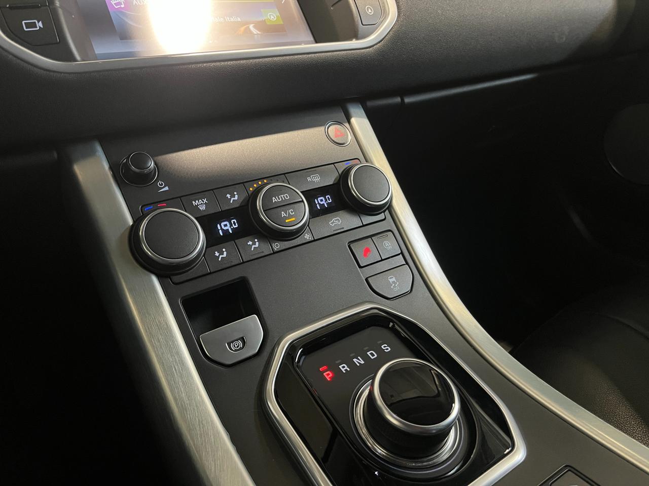 LAND ROVER RANGE ROVER EVOQUE 2.0 TD4 PURE BUSINESS EDITION