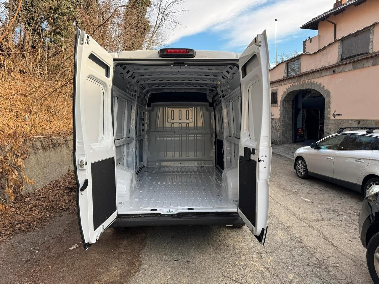 Fiat Ducato 35 2.2 Mjt 140CV PLM-TA Furgone