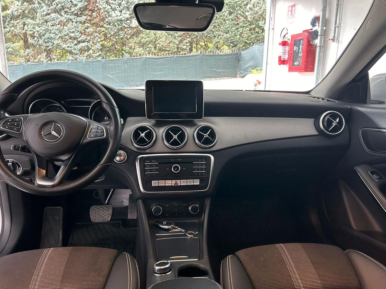 Mercedes-benz CLA 200 CLA 200 d S.W. Automatic Sport