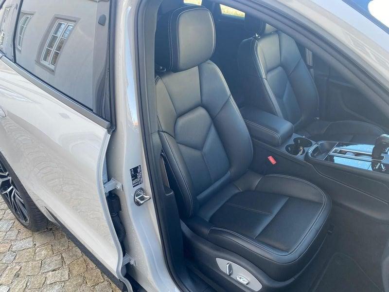 Porsche Macan 2.0 Carplay 21" Key Less Pelle Led Camera 360°