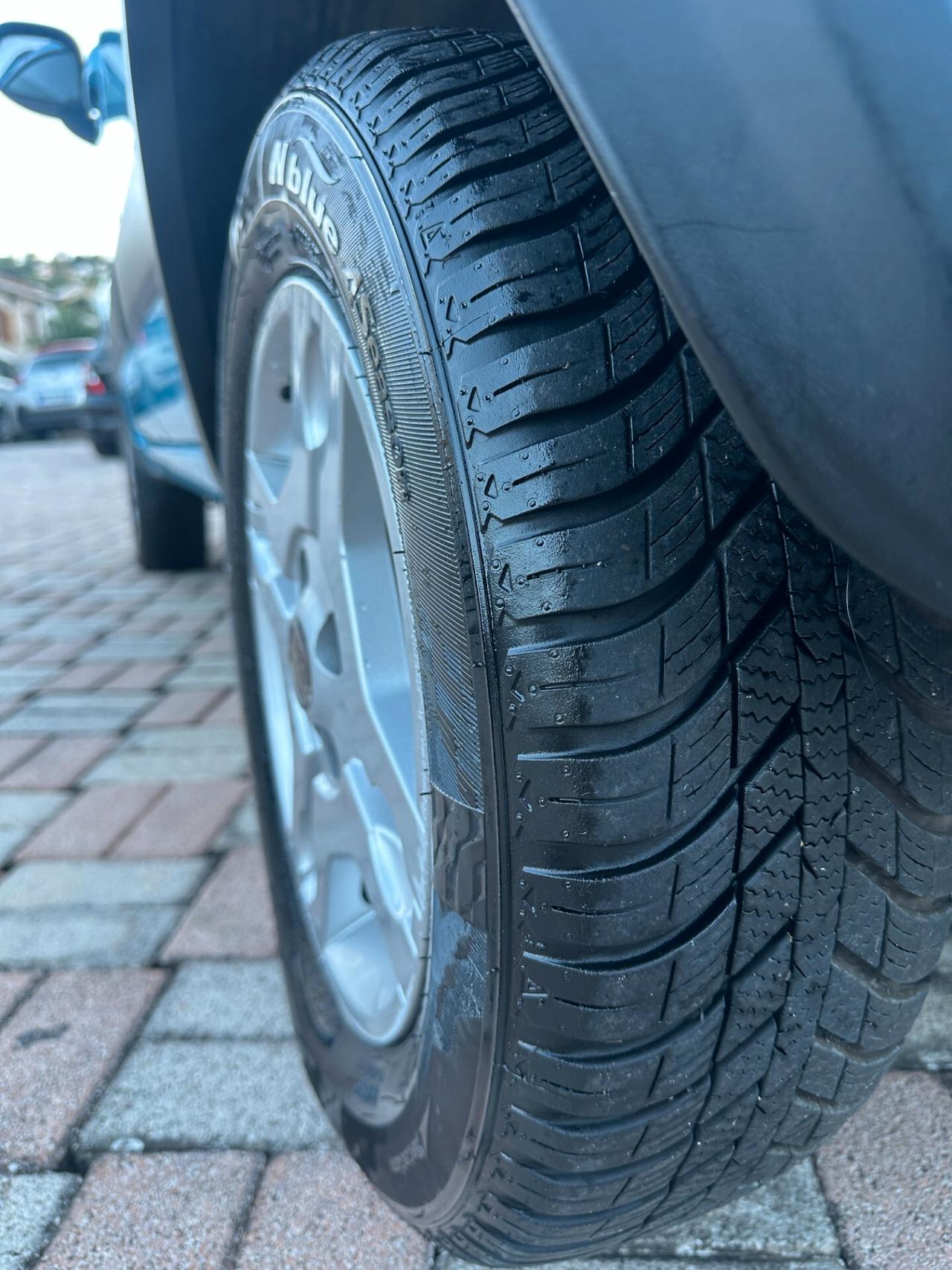 Fiat Panda 1.3 MJT 16V DPF 4x4 Climbing