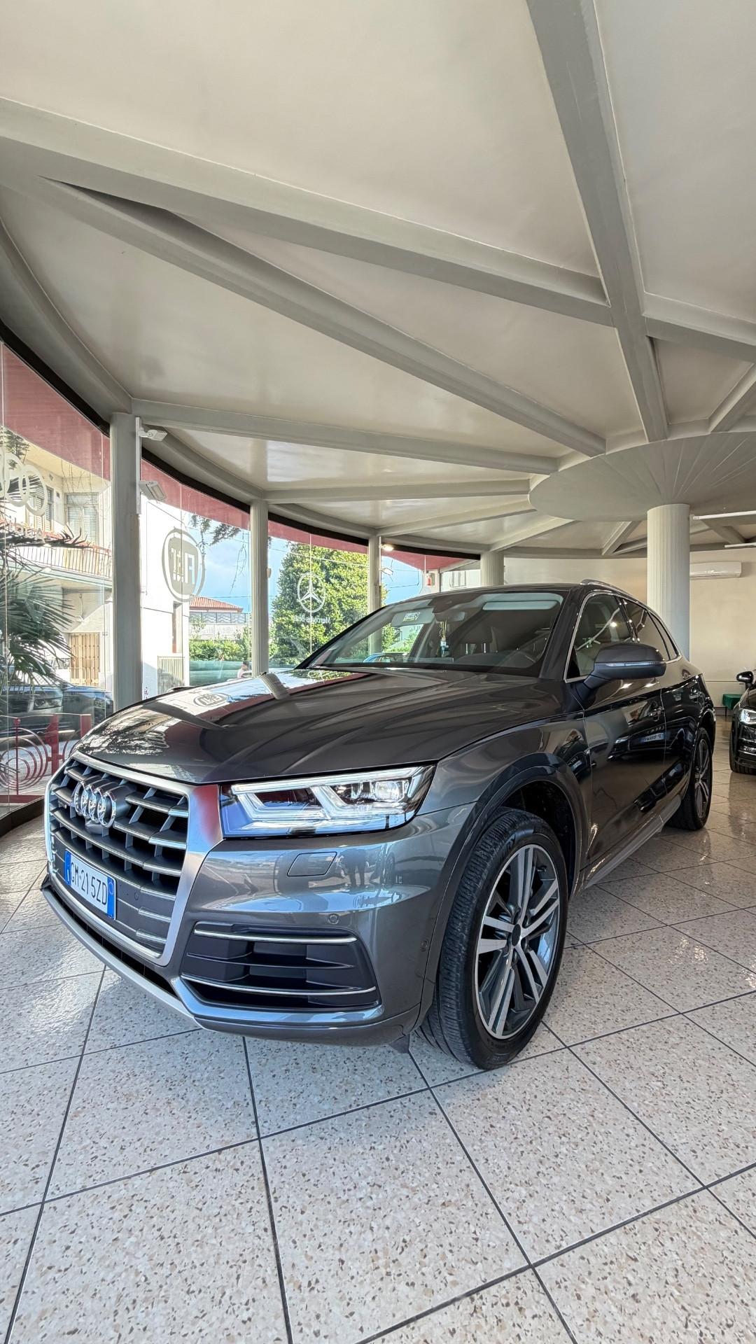 Audi Q5 2.0 TDI 190 CV quattro S tronic Business Sport