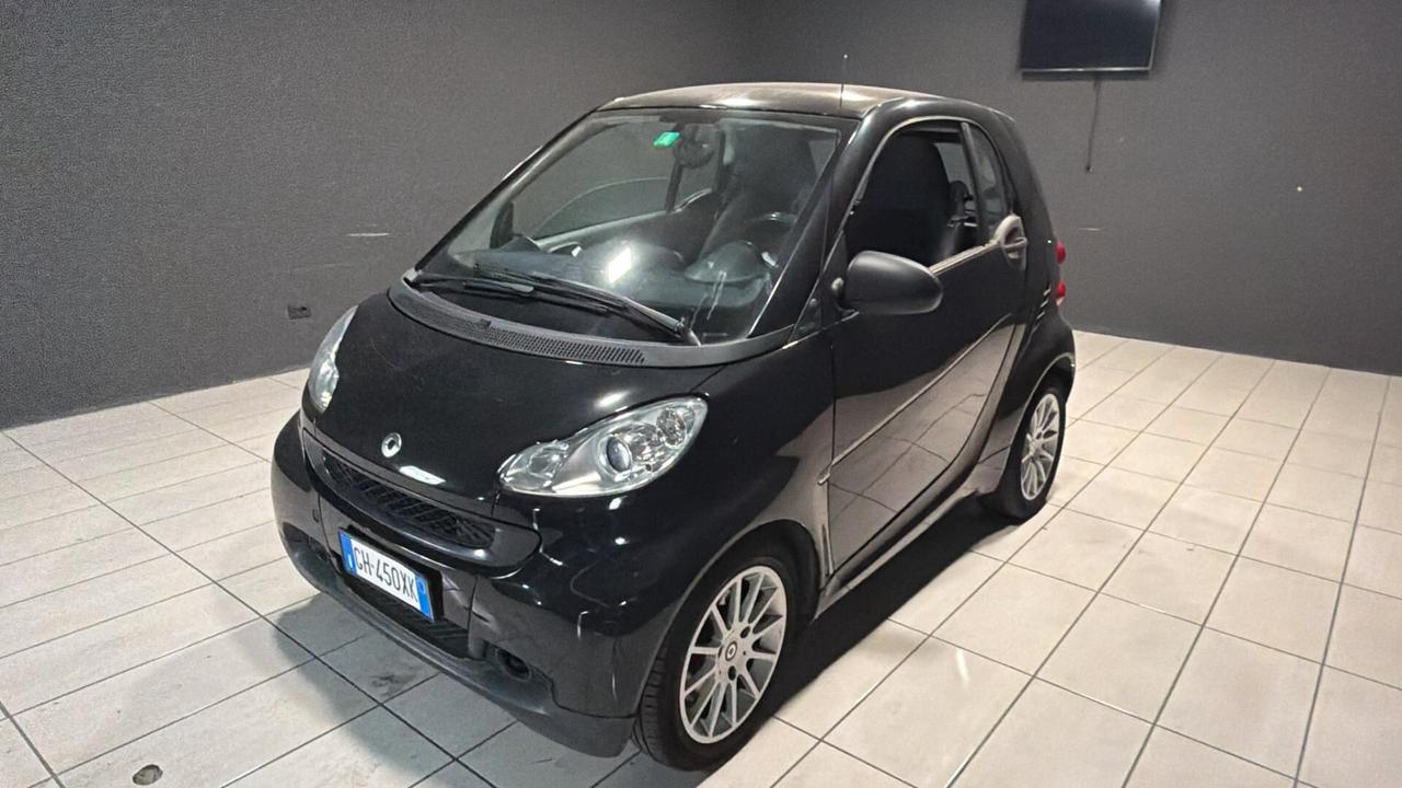 SMART FOR 2 COUPE' DEL 2011 AUTOMATICO