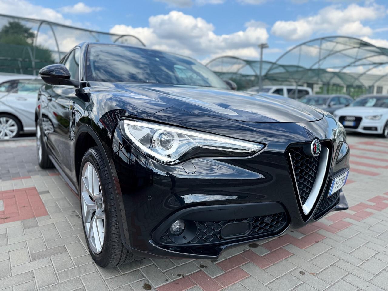Alfa Romeo Stelvio 2.2 Turbodiesel 210 CV AT8 Q4 Executive