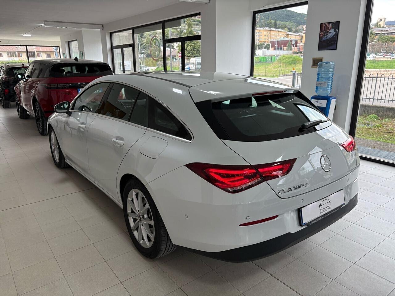 MERCEDES-BENZ CLA 180D SHOOTING BRAKE AUTO TETTO -