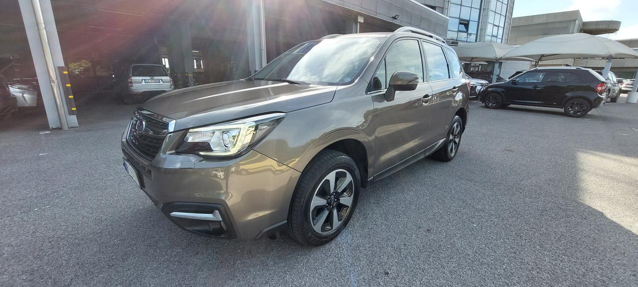 Subaru Forester 2.0i Style cambio automatico lineartronic