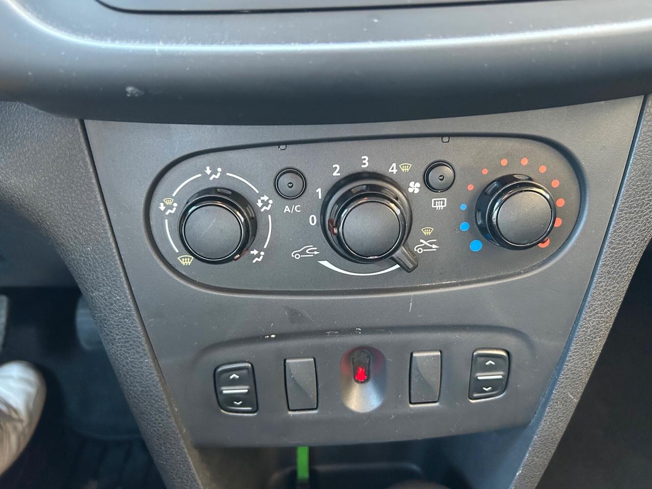 Dacia Sandero 1.2 GPL 75CV Ambiance