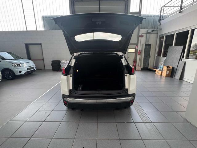 PEUGEOT 3008 BlueHDi 130 S&S EAT8 Allure