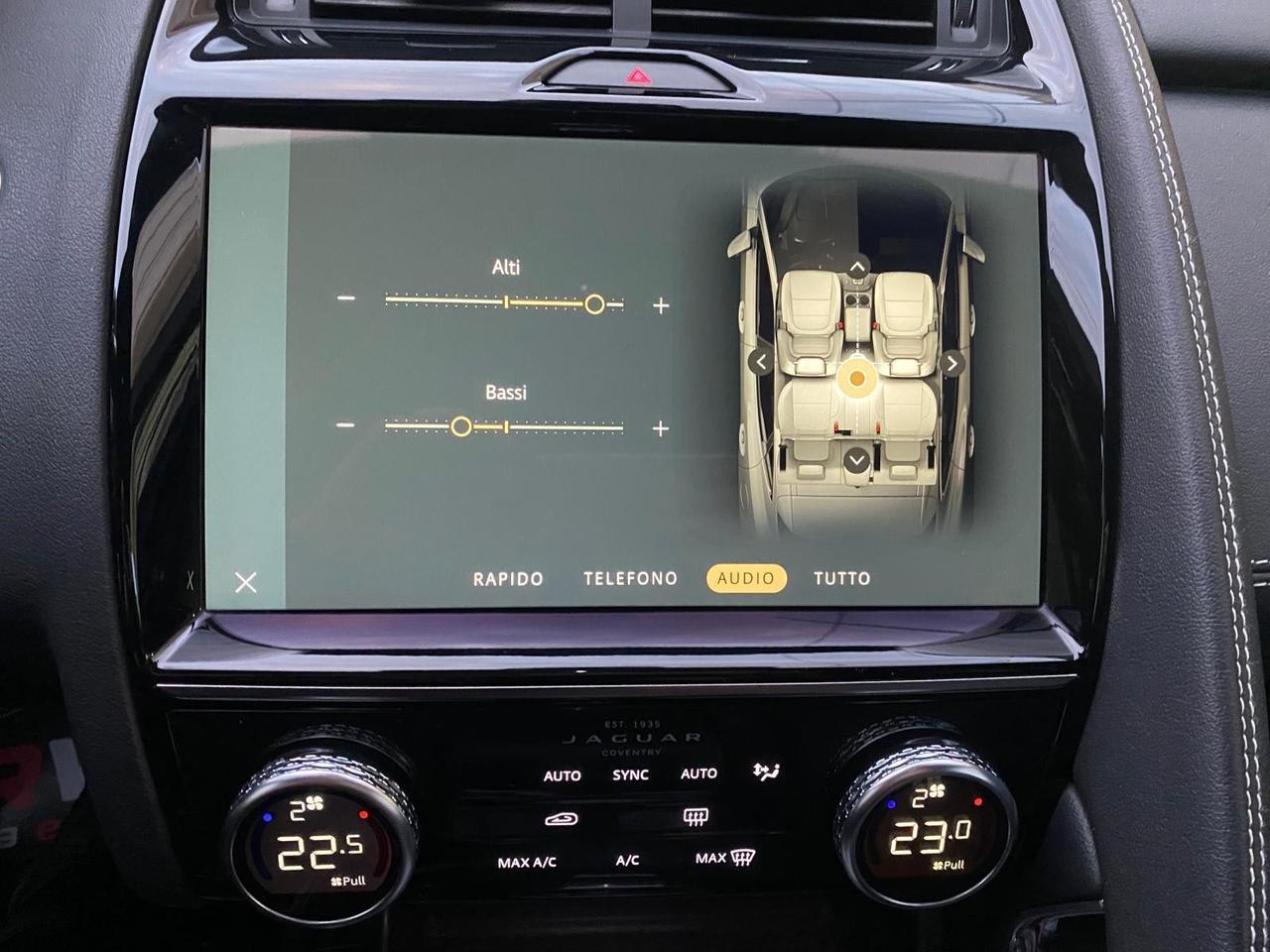 JAGUAR E-PACE R-DYNAMIC SE 2.0D AWD Cam 2021