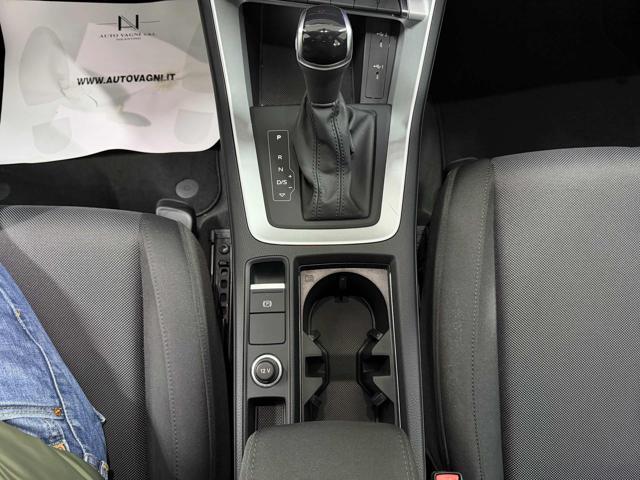 AUDI Q3 35 TDI S tronic Business NAVI