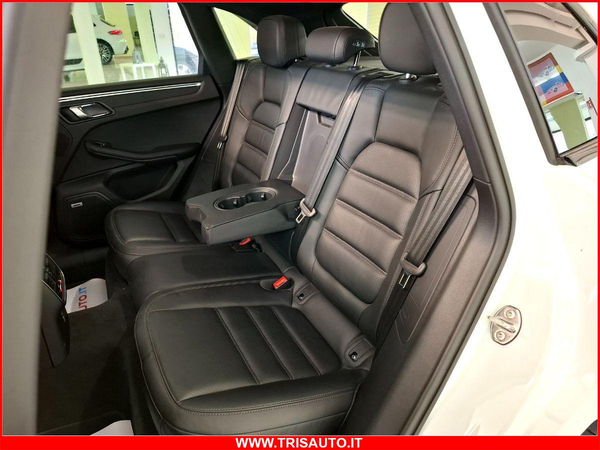 PORSCHE Macan 2.0 T IVATA (TETTO PANORAMICO APRIBILE)