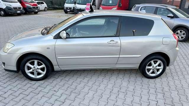 Toyota Corolla 1.6 VVT-i 110CV 3porte Neopatentato