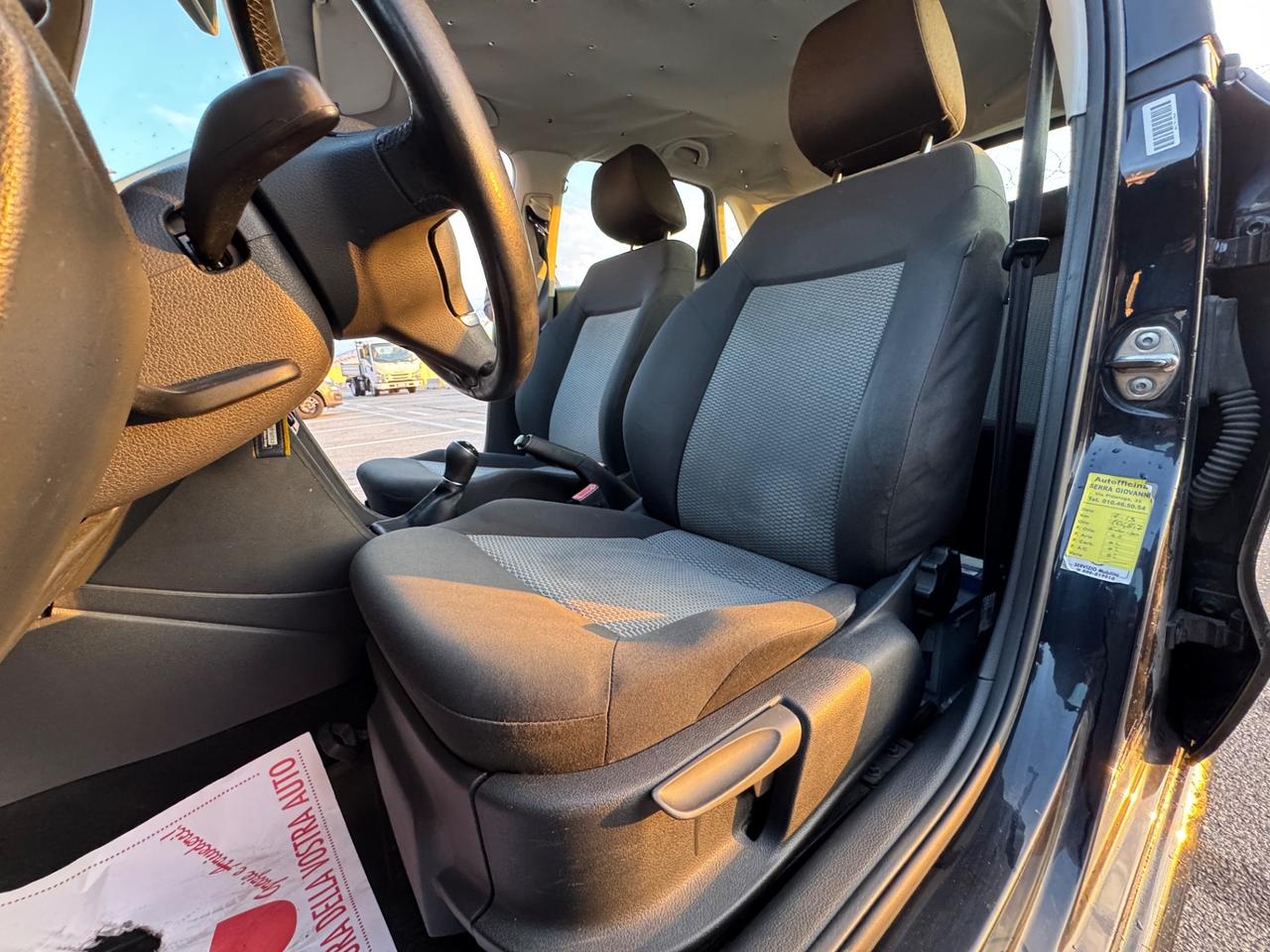 VOLKSWAGEN POLO 1.2TDI 75CV NEO PATENTATI 12MESI DI GARANZIA