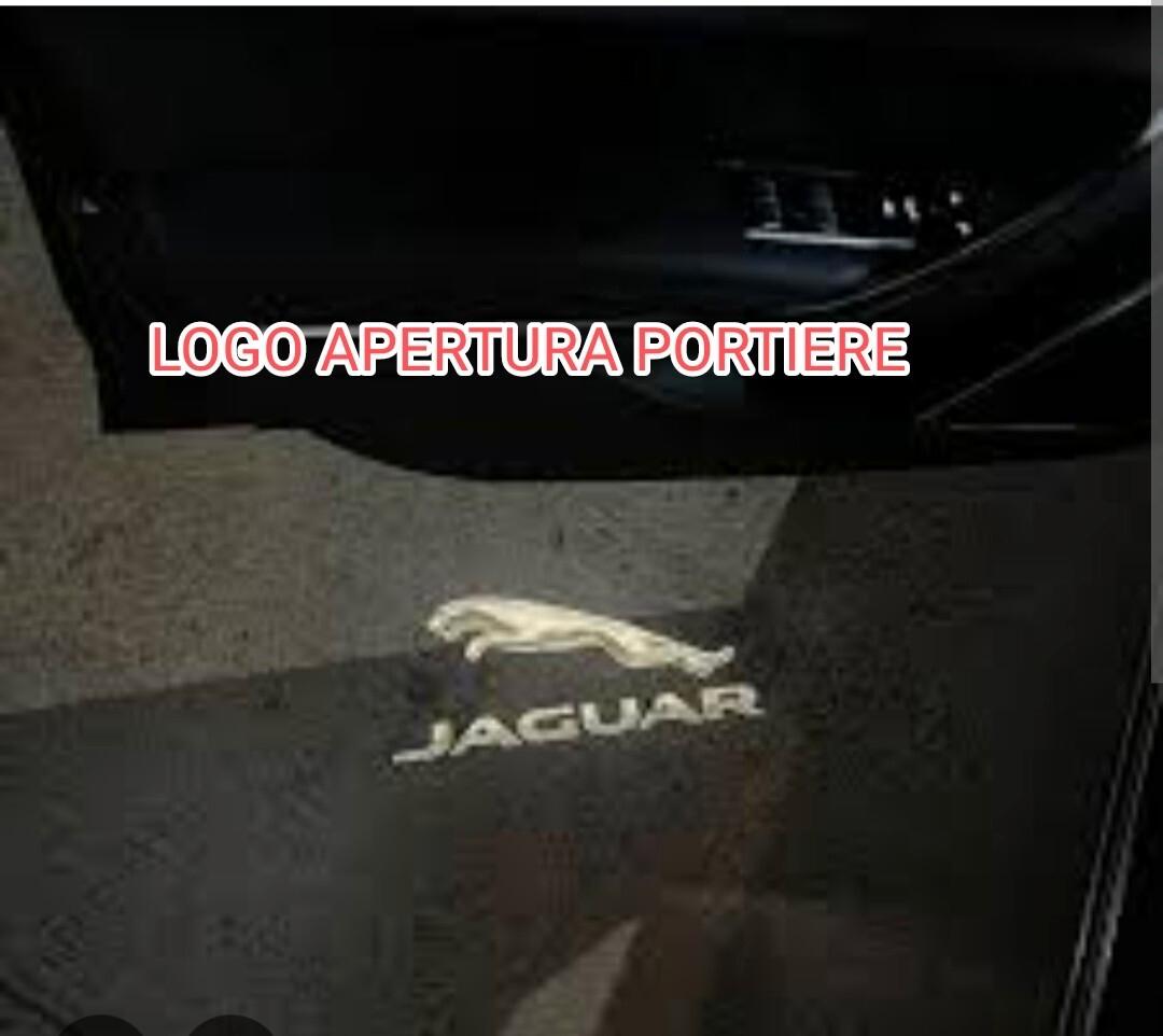 Jaguar E-Pace 2.0 BENZINA 200cv R-Dynamic S