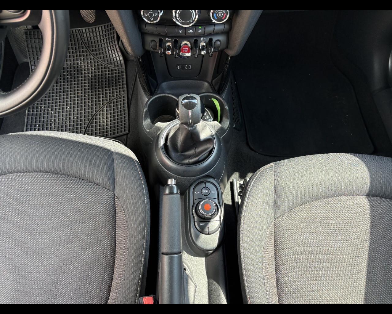 MINI Mini (F56) - Mini 1.5 Cooper D