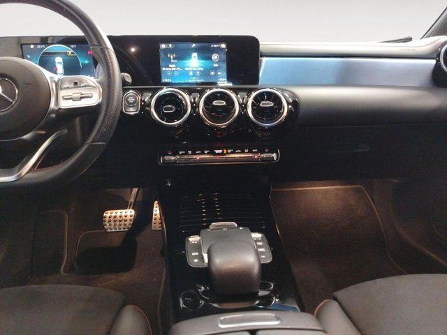 MERCEDES-BENZ CLA 180 d Automatic Shooting Brake AMG Line PREMIUM