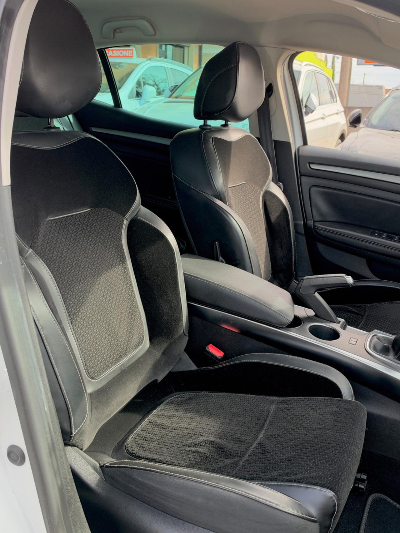 Renault Megane Mégane dCi 8V 110 CV Energy Bose