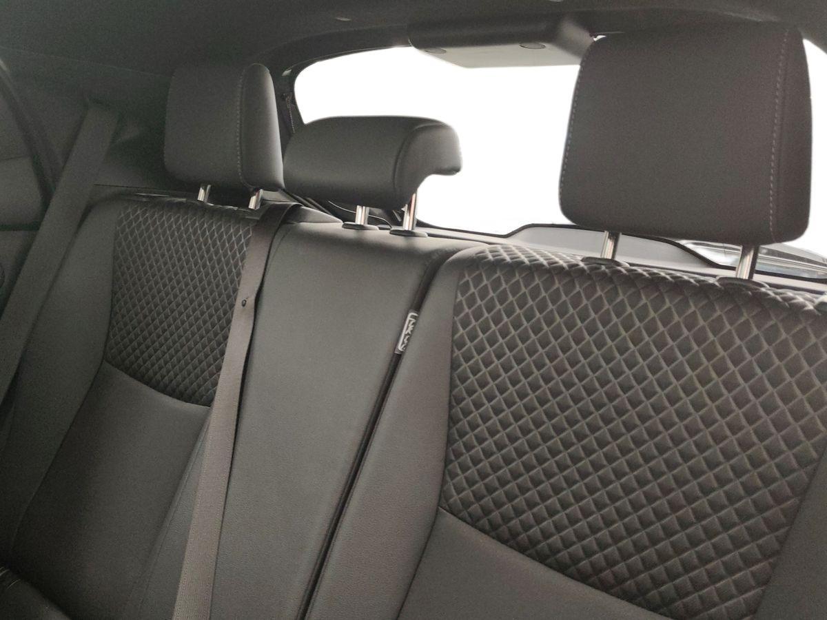TOYOTA Yaris IV 2020 - Yaris 1.5h Lounge