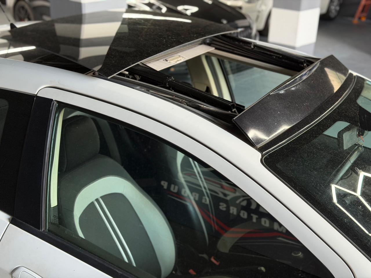 Fiat Grande Punto 1.4 Starjet 16V 3 porte Sport