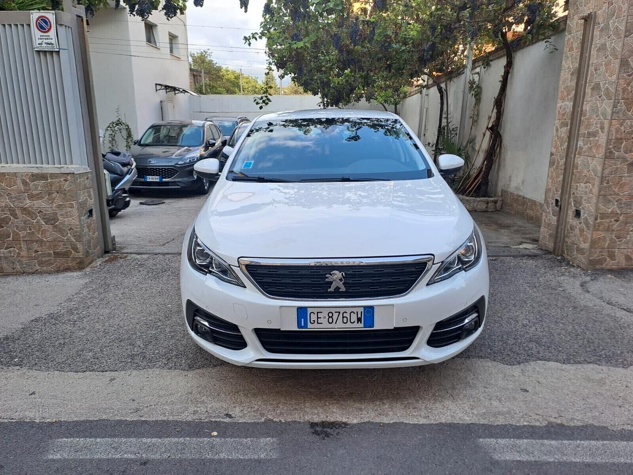 Peugeot 308 HDI 1.5 hdi 130 cv