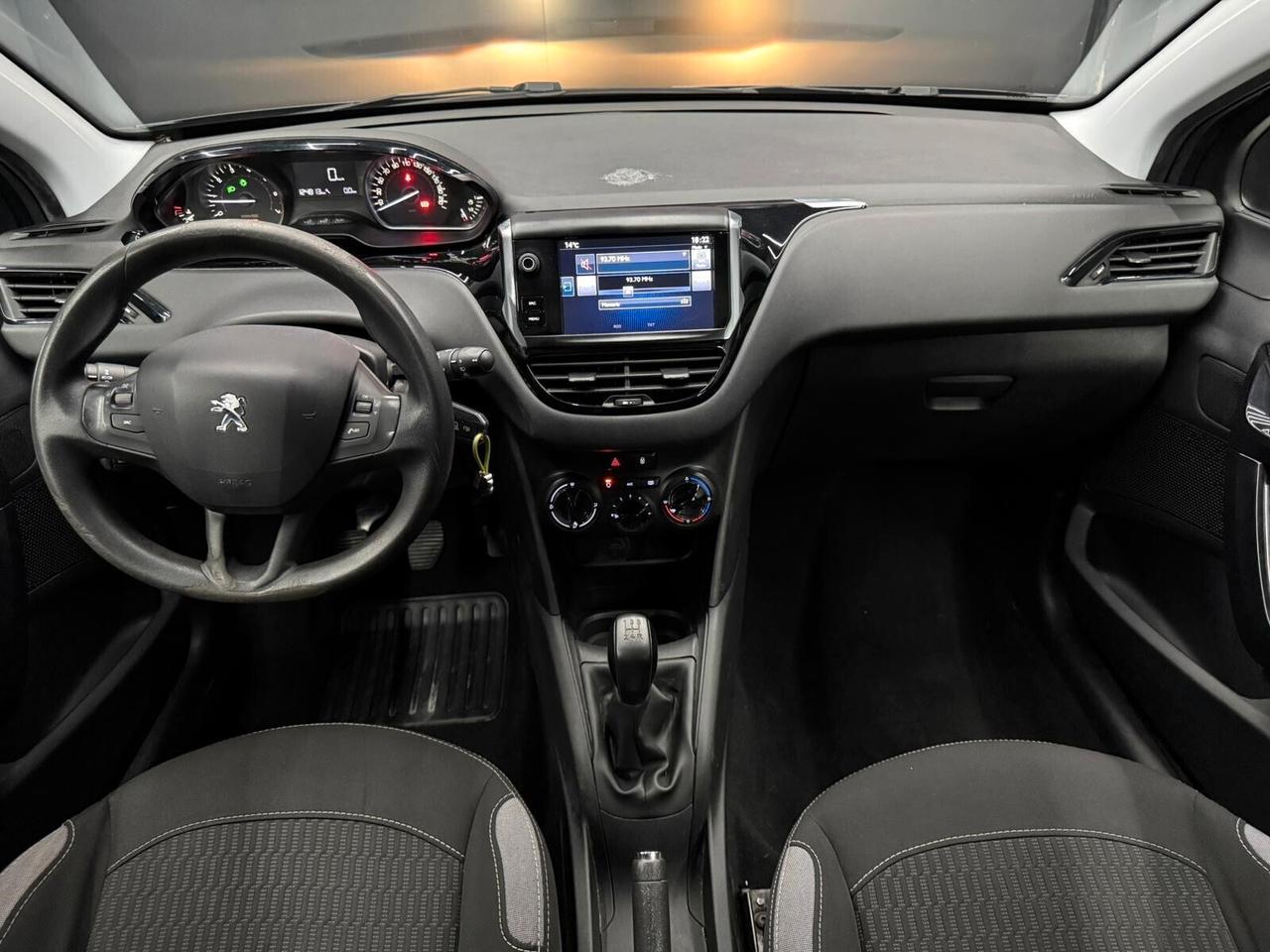 Peugeot 208 1.2 PureTech 82 5p. Allure