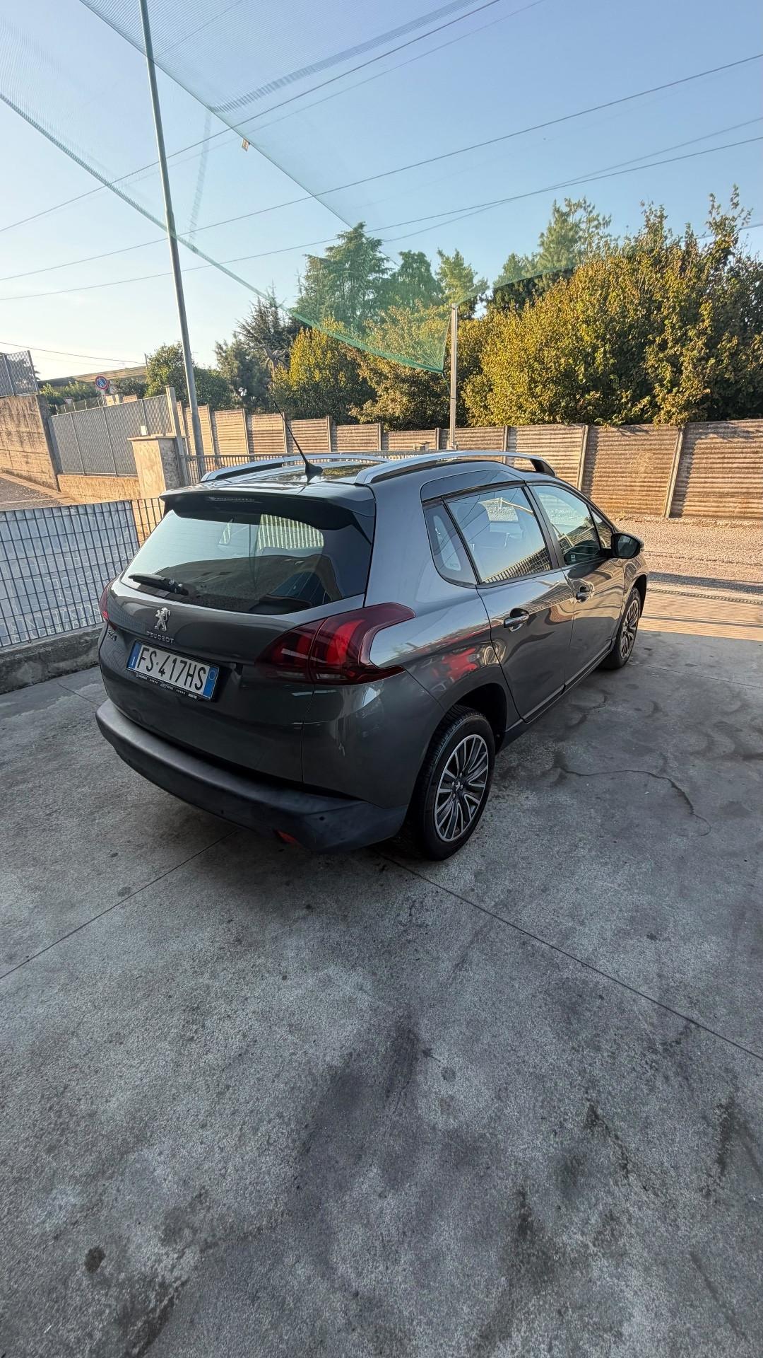 Peugeot 2008 PureTech 82 S&S Allure