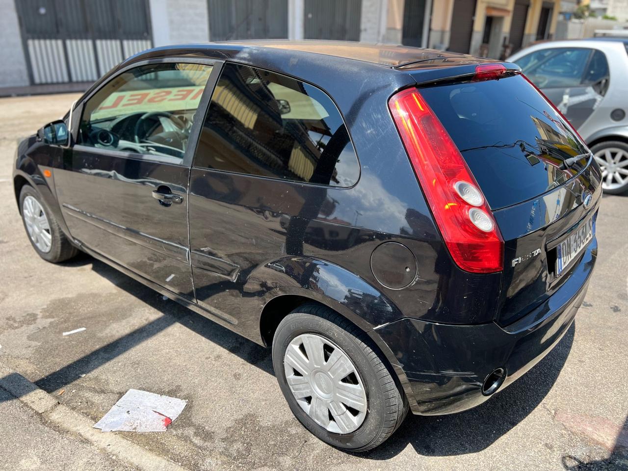 Ford Fiesta 1.4 TDCi 68CV 3 porte Titanium