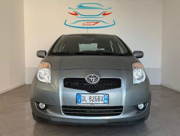 TOYOTA Yaris 1.3 5 porte M-MT SOL
