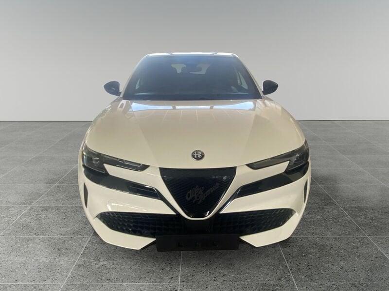 Alfa Romeo Junior 1.2 145 CV Hybrid eDCT6
