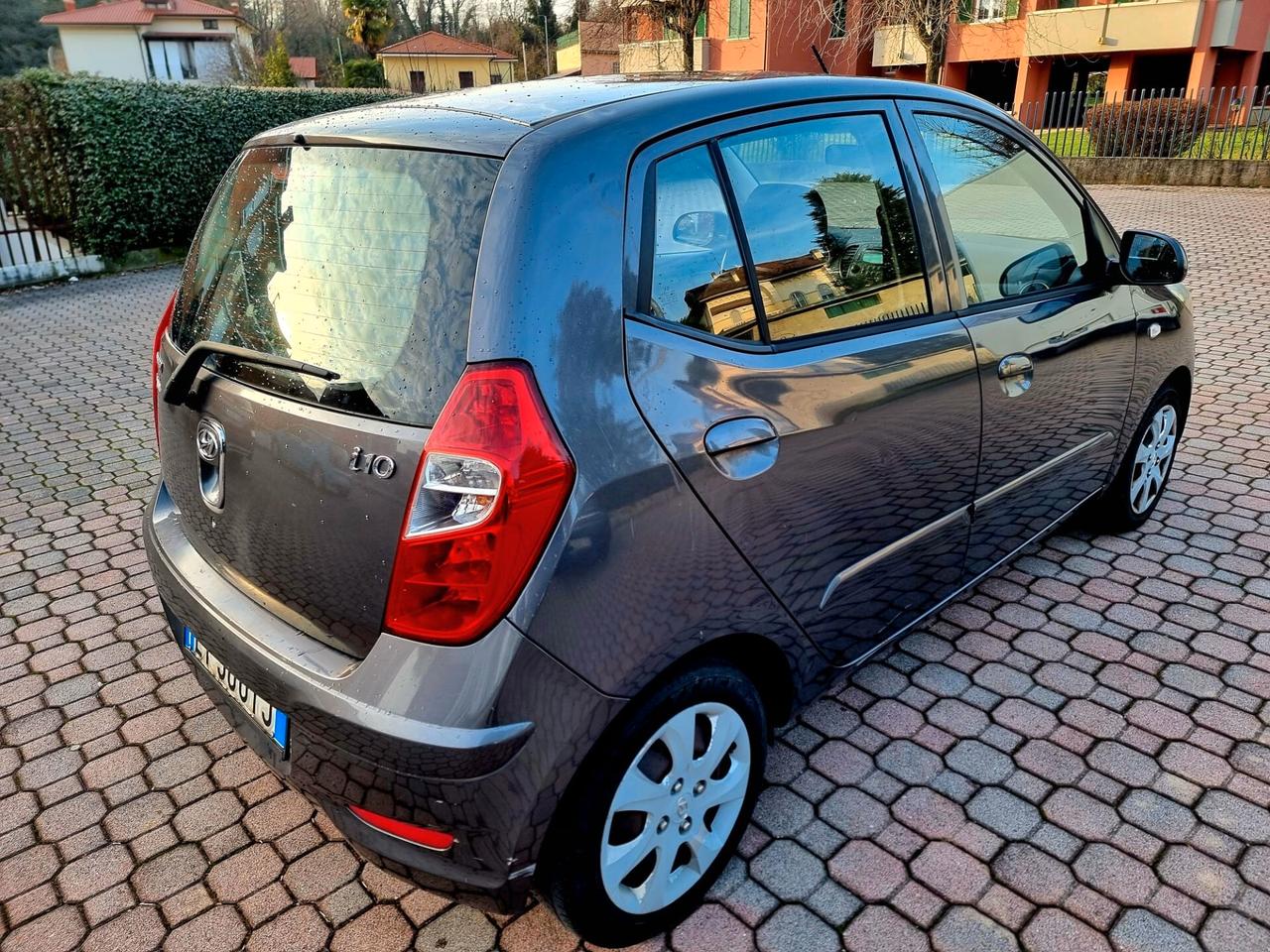 Hyundai i10 1.1 12V ADATTA A NEOPATENTATI