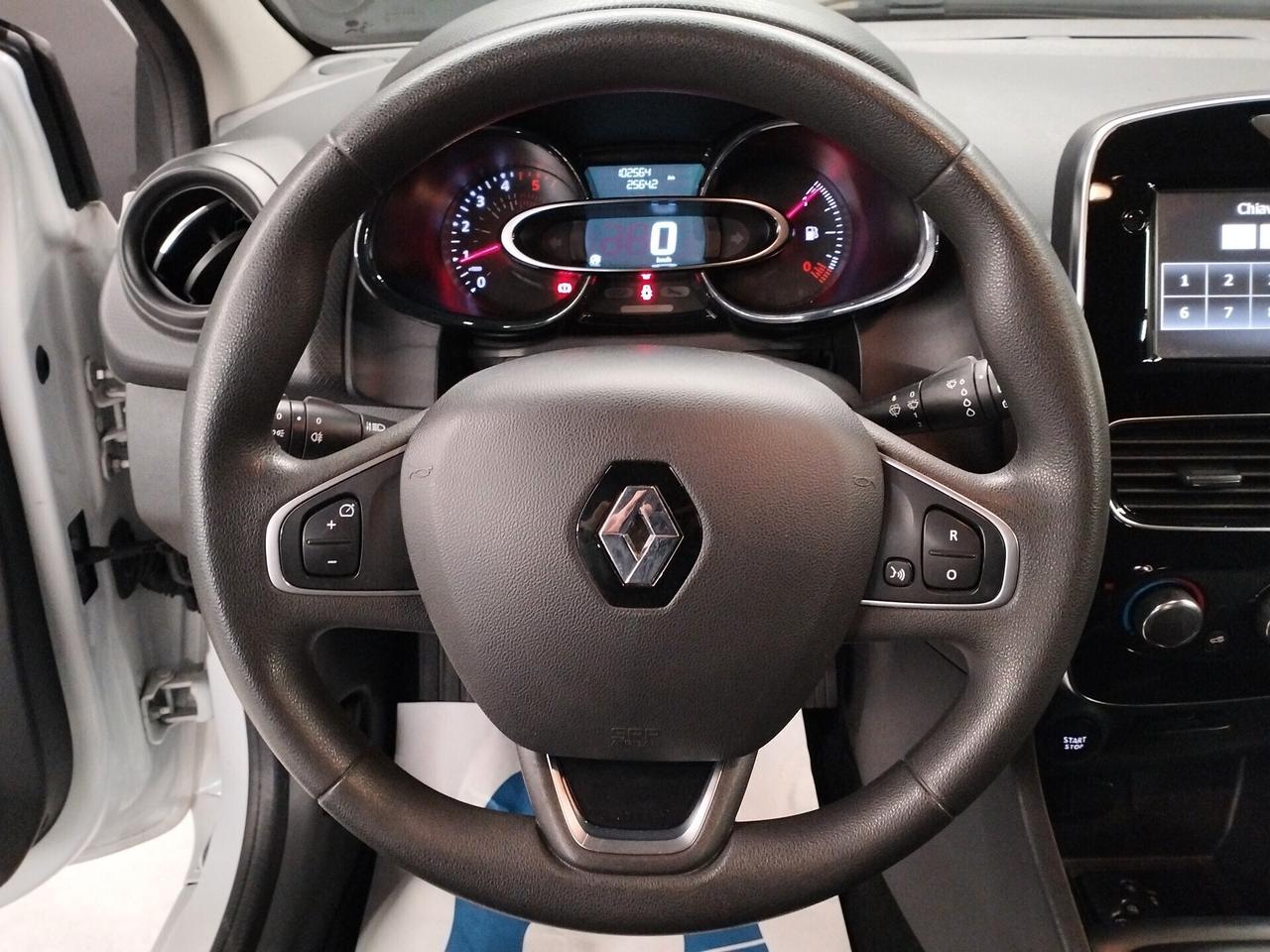 Renault Clio 1.5 dCi 8V 75CV 5 porte Van - NEOPATENTATI - IVA ESCLUSA