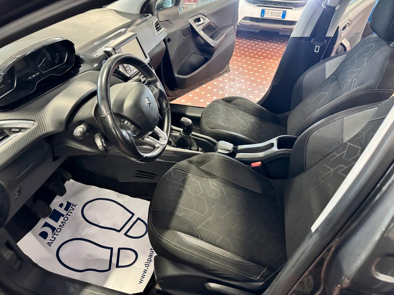 Peugeot 2008 BlueHDi 75 Active - IDEALE PER NEOPATENTATI