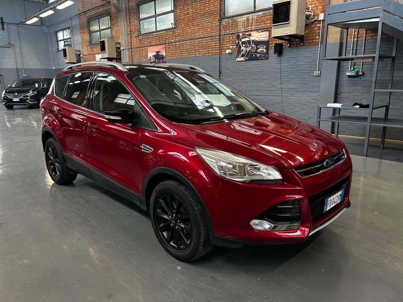 Ford Kuga 2.0 TDCI 120 CV S&S 2WD Titanium