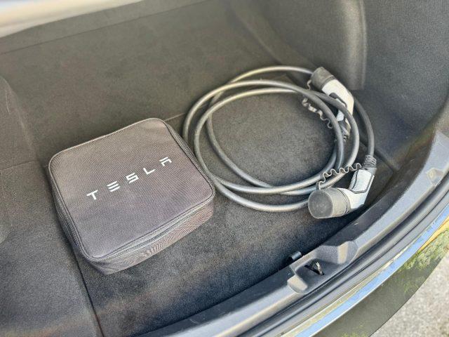 TESLA Model 3 PERFORMANCE AWD DUAL MOTOR *UNIPROP*