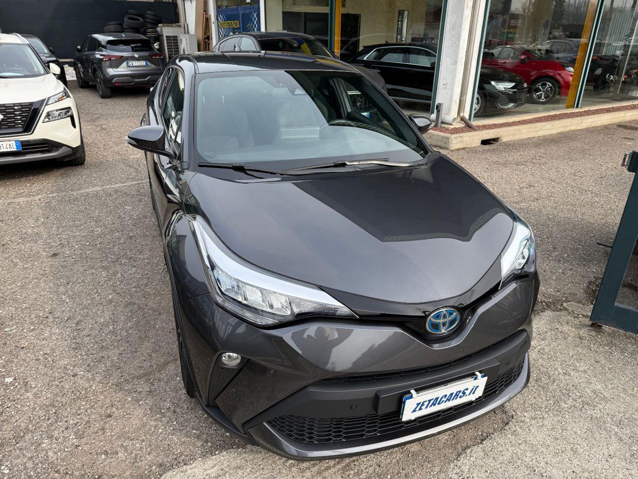 TOYOTA C-HR 1.8 Hybrid E-CVT Lounge